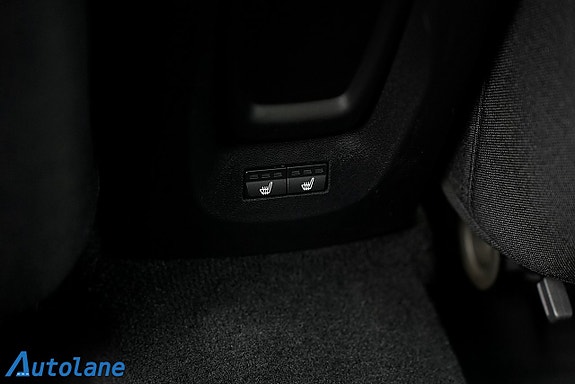 Volvo V40 27 of 27
