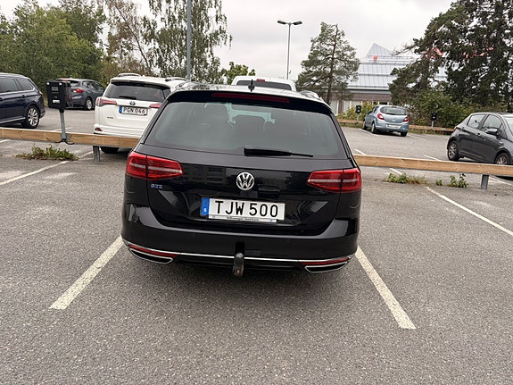 Volkswagen Passat 7 of 16