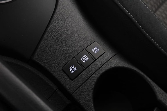 Toyota Auris 29 of 30