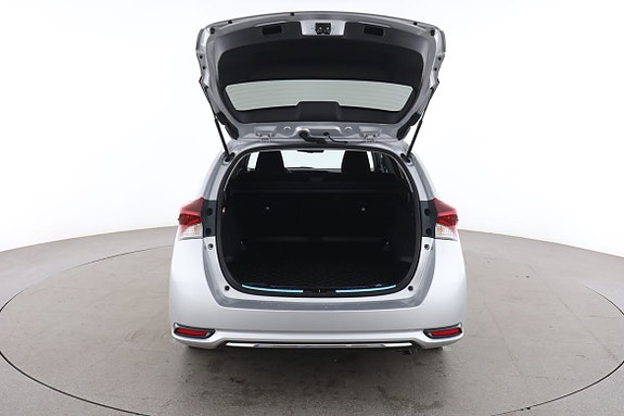 Toyota Auris 17 of 30