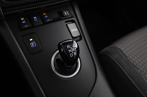 Toyota Auris 28 of 30