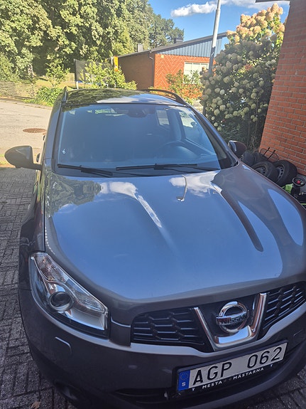 Nissan Qashqai+2 2 of 11