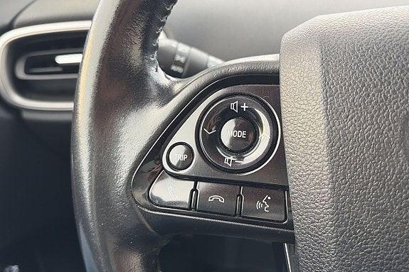 Toyota Prius Plug-in Hybrid 15 of 20