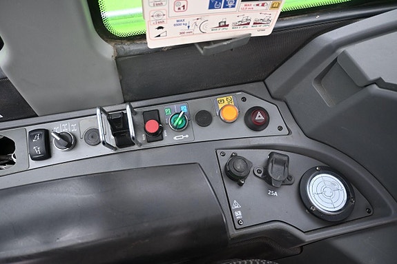 Merlo TF65.9TCS170 CVTronic HF 28 of 30