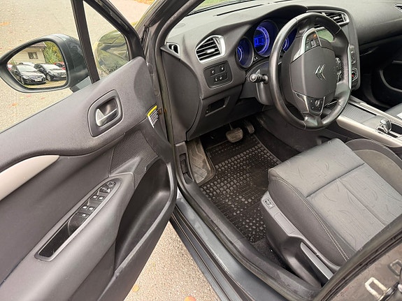 Citroen C4 15 of 27