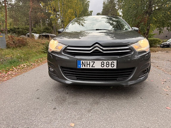 Citroen C4 3 of 27