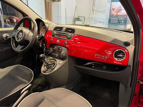 Fiat 500C 14 of 28