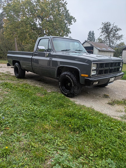 GMC Sierra 1500 2 of 6