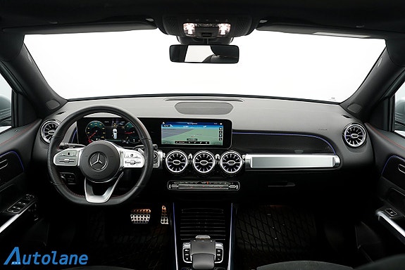 Mercedes-Benz GLB220 d 18 of 30