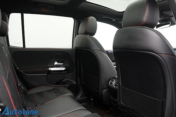 Mercedes-Benz GLB220 d 28 of 30