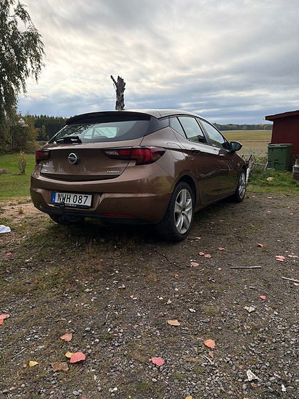 Opel Astra 4 of 4