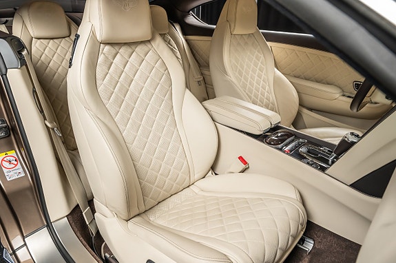 Bentley Continental GT 26 of 30