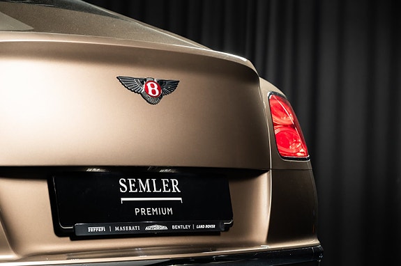 Bentley Continental GT 19 of 30