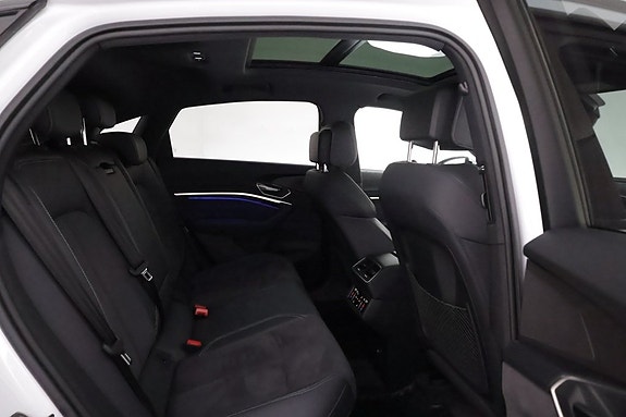 Audi Q8 27 of 27