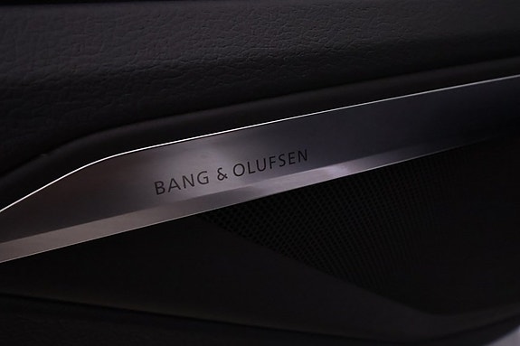 Audi Q8 15 of 27