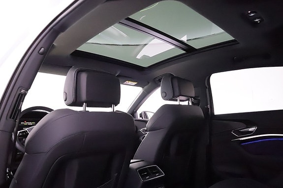 Audi Q8 13 of 27