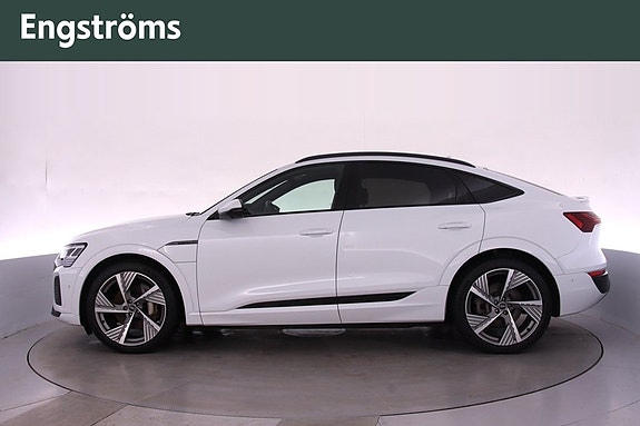 Audi Q8 5 of 27