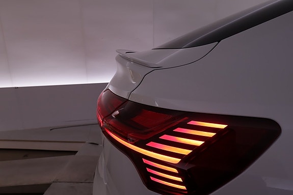 Audi Q8 26 of 27
