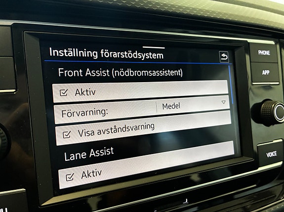 Volkswagen T-Cross 15 of 16