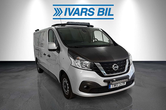 Nissan NV300