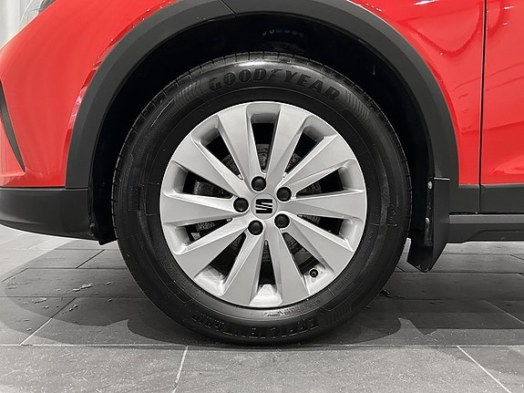 Seat Arona 5 of 13