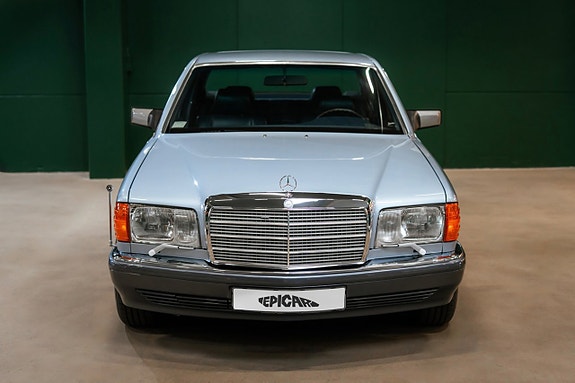 Mercedes-Benz 300 SE 5 of 26