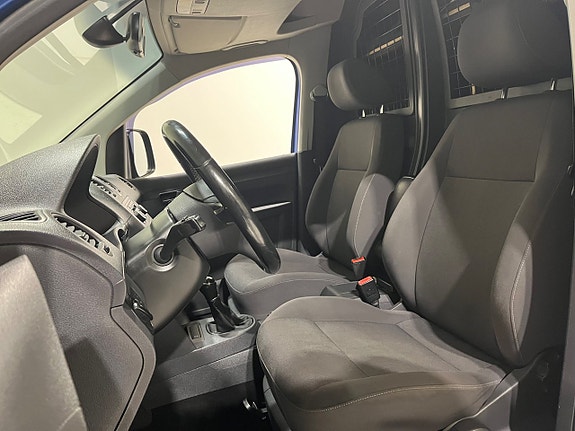 Volkswagen Caddy Cross 6 of 14