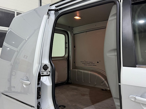 Volkswagen Caddy 15 of 16