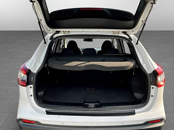 Nissan Qashqai 15 of 15