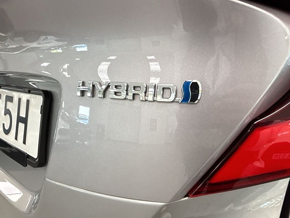 Toyota C-HR 14 of 26