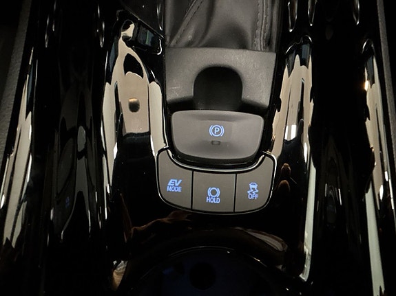 Toyota C-HR 18 of 26