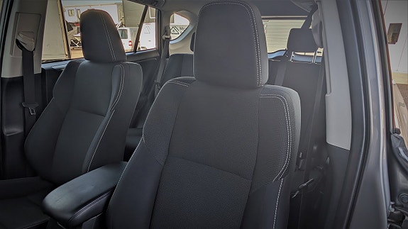 Toyota RAV4 18 of 26