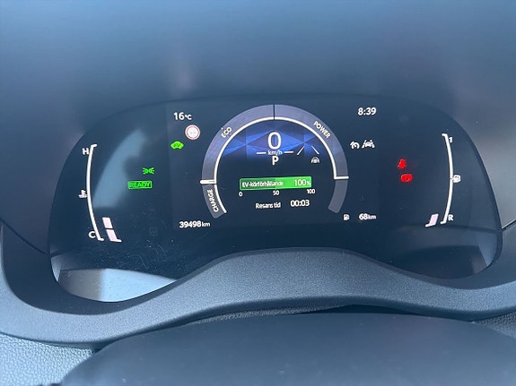 Toyota Yaris 13 of 13