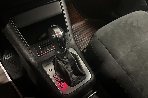 Volkswagen Tiguan 16 of 18