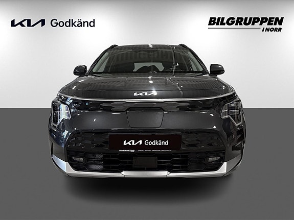 Kia Niro 2 of 18