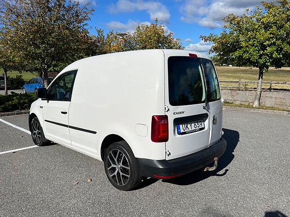Volkswagen Caddy 6 of 10