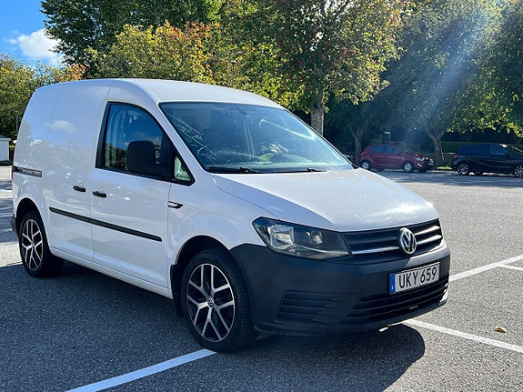 Volkswagen Caddy 2 of 10