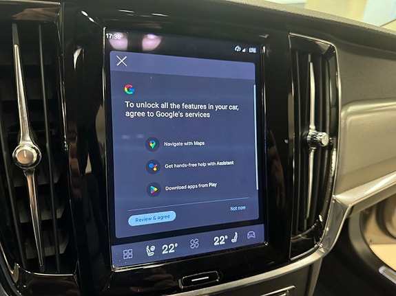 Volvo V90 15 of 22