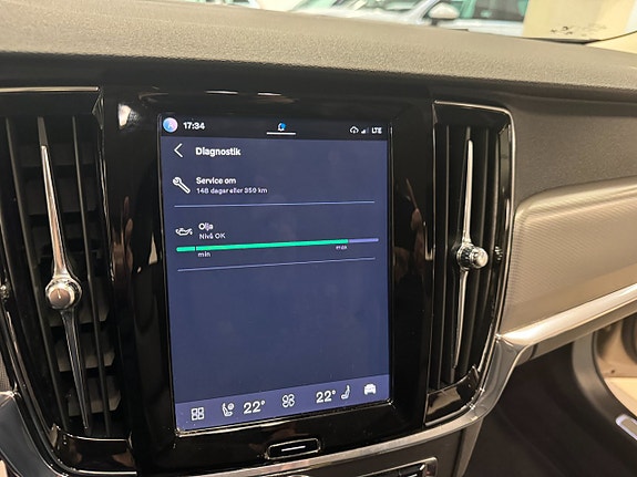 Volvo V90 13 of 22