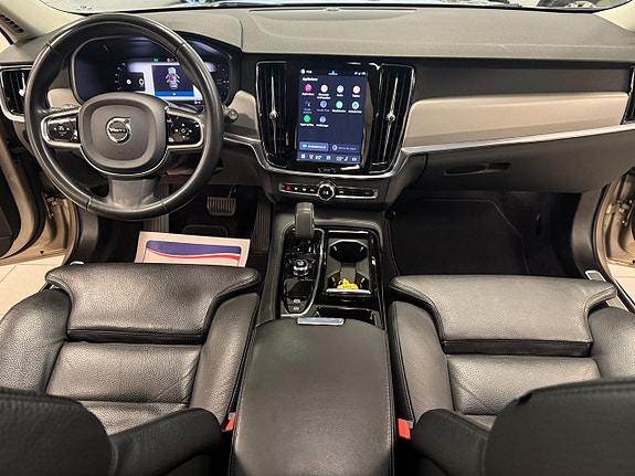 Volvo V90 7 of 22