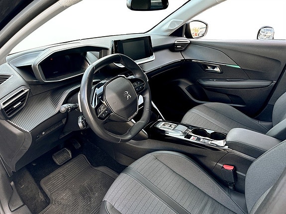 Peugeot 208 5 of 15