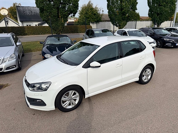 Volkswagen Polo 8 of 17