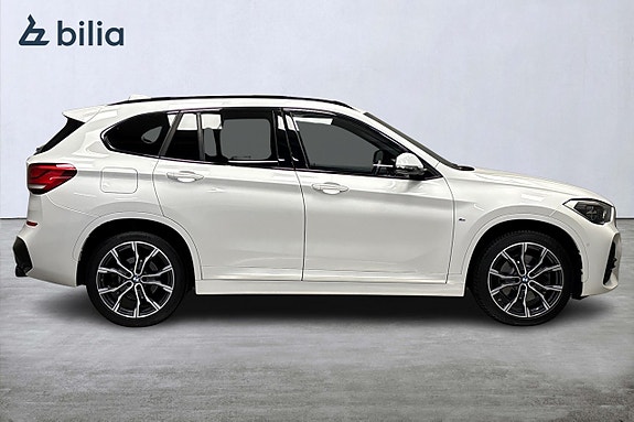BMW X1 2 of 13