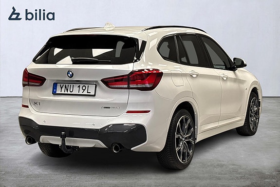 BMW X1 3 of 13