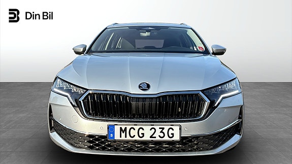 Skoda Octavia 4 of 12