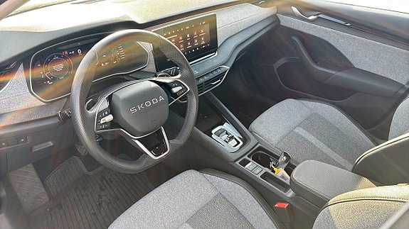 Skoda Octavia 7 of 12
