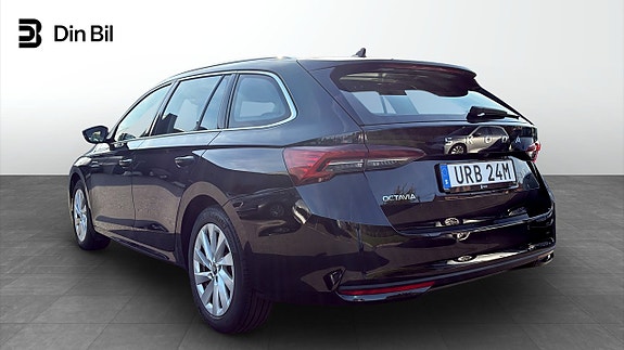 Skoda Octavia 3 of 12