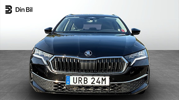 Skoda Octavia 4 of 12
