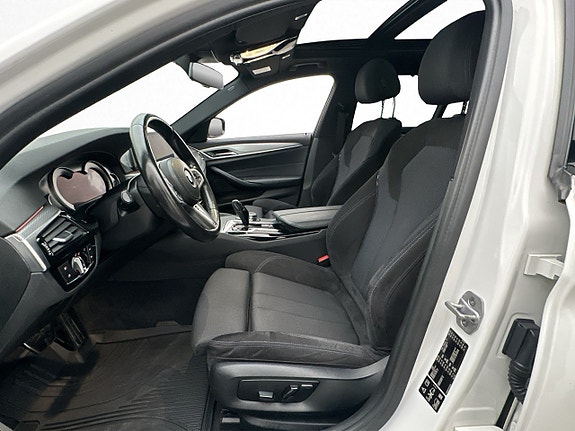 BMW 530i 10 of 30