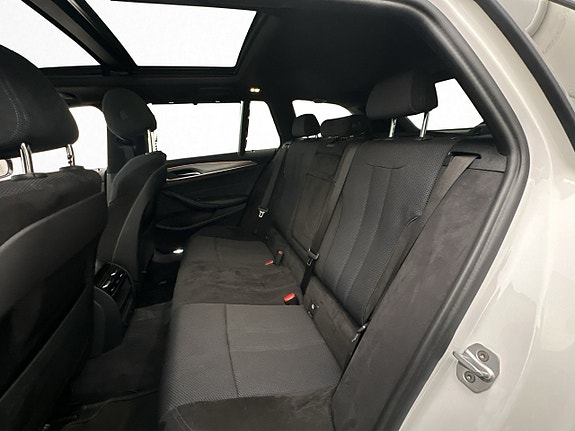 BMW 530i 22 of 30